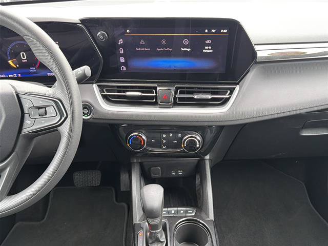 Used 2026 Chevrolet TrailBlazer LT AWD/4WD image 22