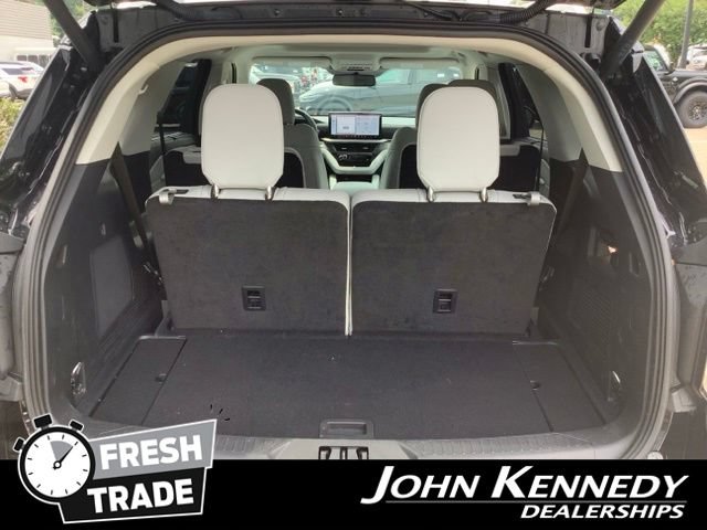 Certified 2025 Ford Explorer Platinum w/ LUX Leather Package AWD/4WD image 34