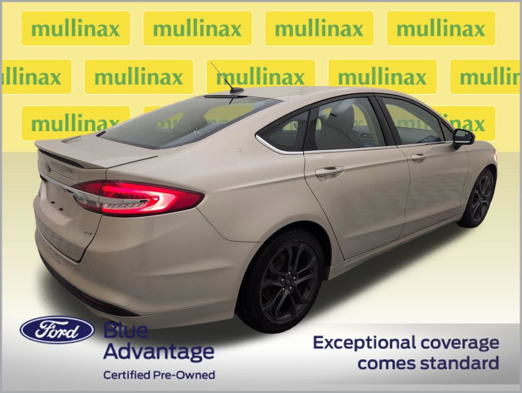 Certified 2018 Ford Fusion SE w/ Equipment Group 201A FWD image 3