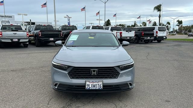 Used 2024 Honda Accord Touring image 9