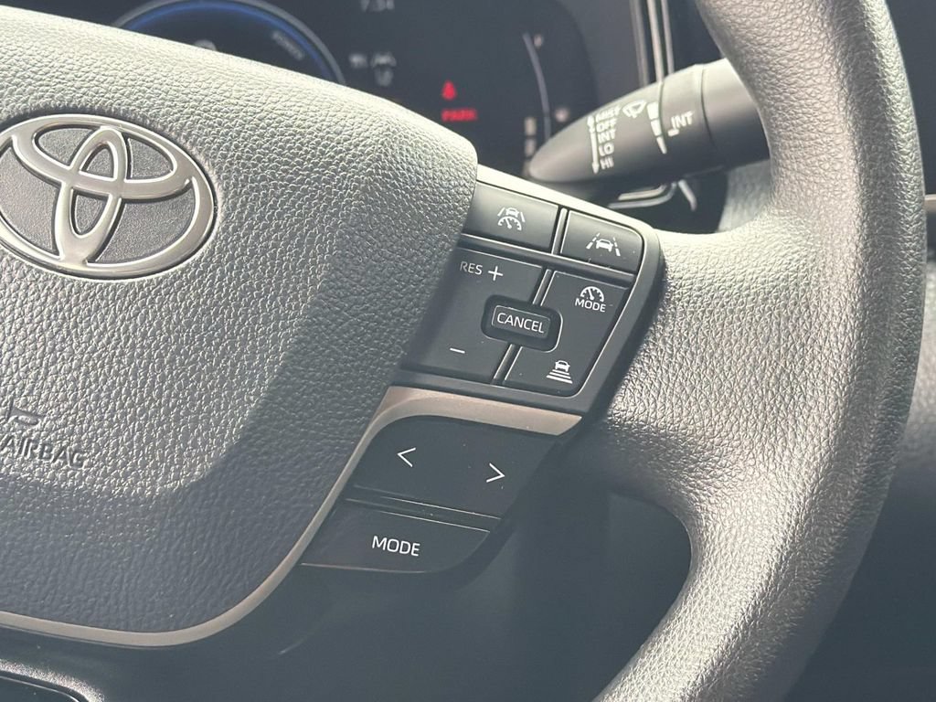 Used 2026 Toyota Camry LE w/ Convenience Package FWD image 13