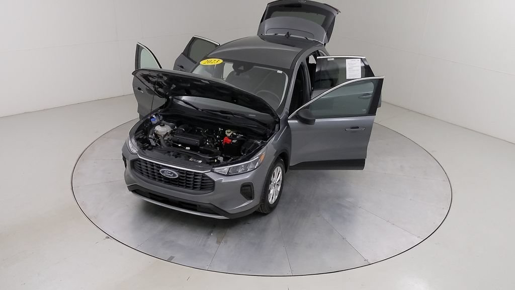 Certified 2023 Ford Escape Active w/ Cold Weather Package FWD image 40