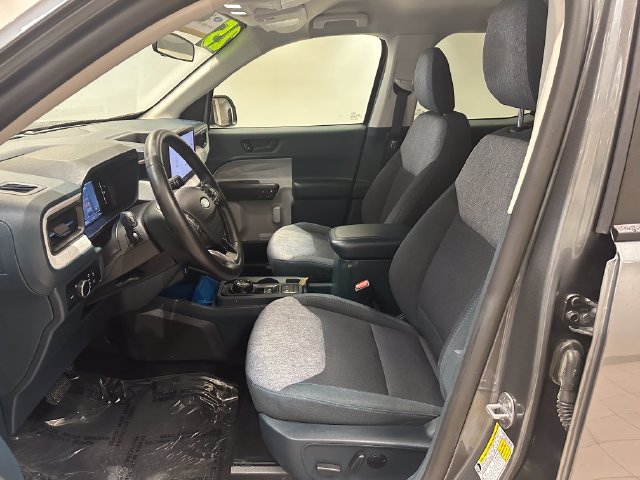 Certified 2025 Ford Maverick XLT w/ XLT Luxury Package AWD/4WD image 4