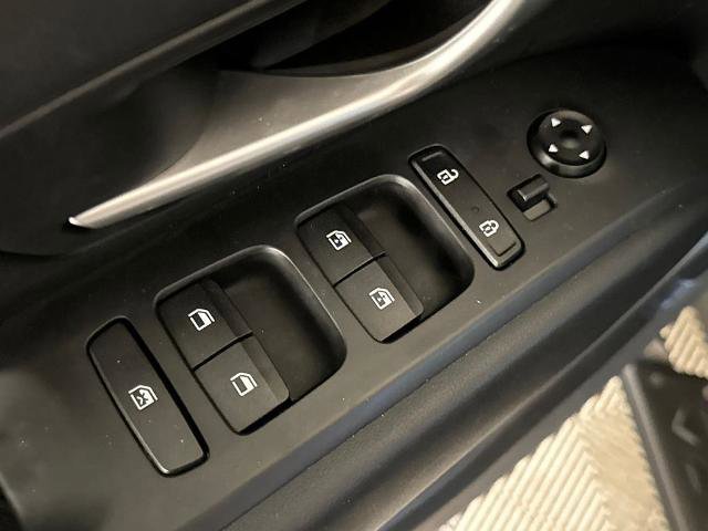 Used 2024 Hyundai Santa Cruz Night image 18