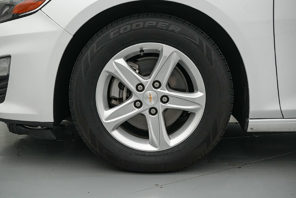 Used 2024 Chevrolet Malibu LT FWD image 10