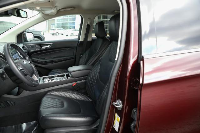 Certified 2024 Ford Edge Titanium image 18