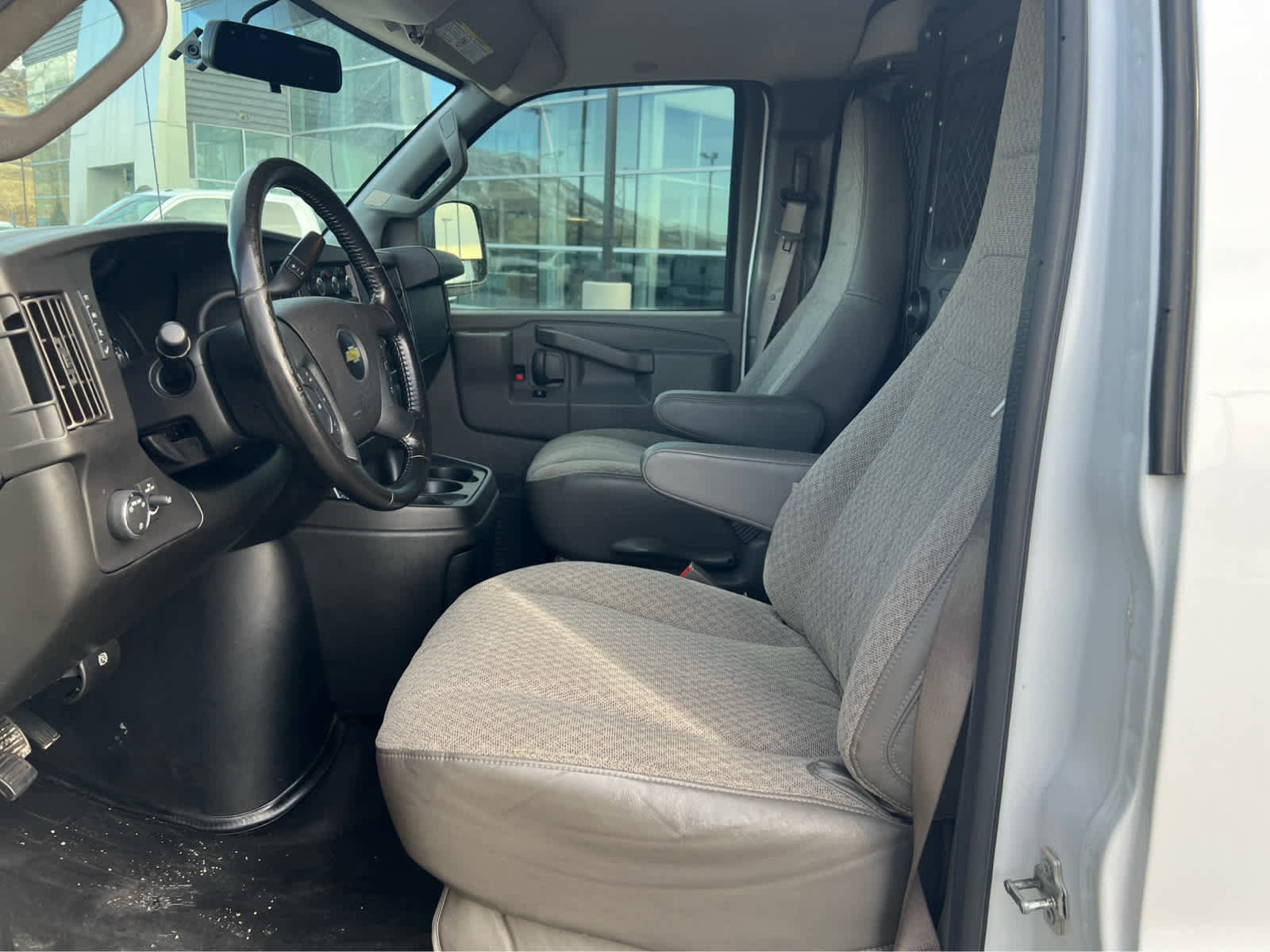 Used 2021 Chevrolet Express 2500 w/ Driver Convenience Package image 24