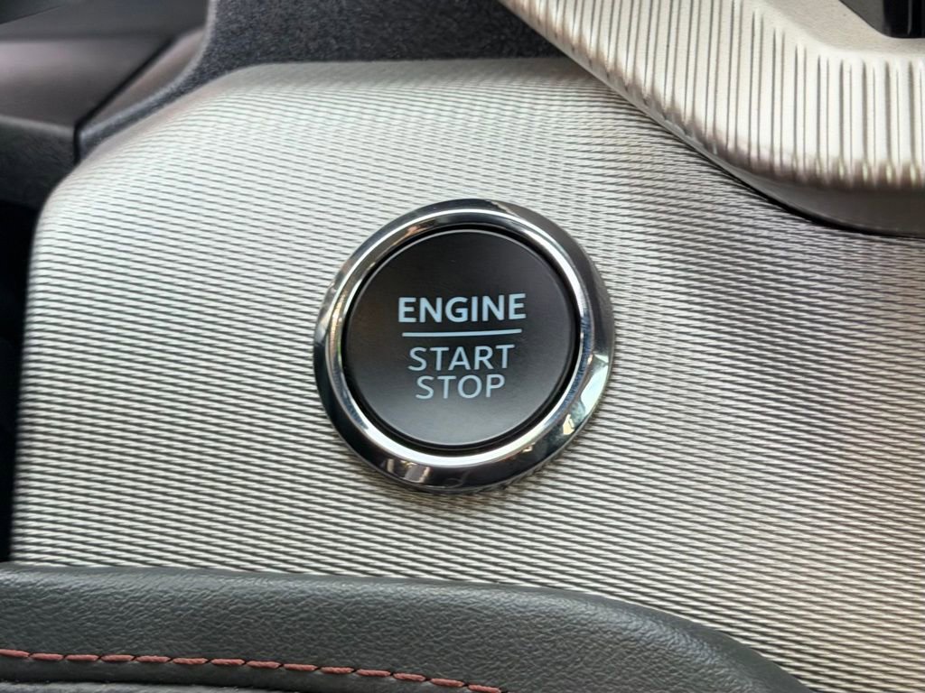 Certified 2025 Ford Explorer Active image 21