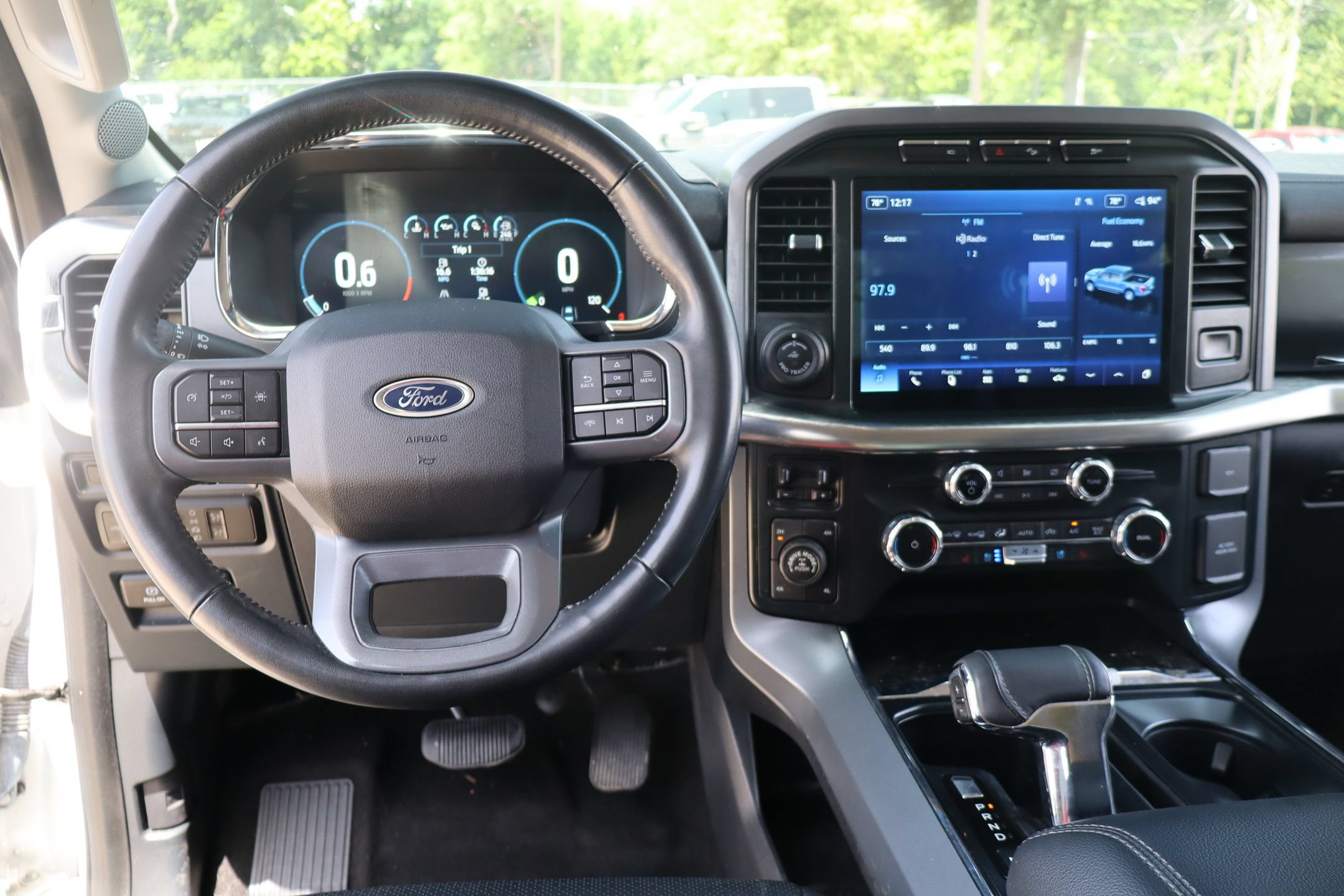 Certified 2022 Ford F150 Lariat AWD/4WD image 19