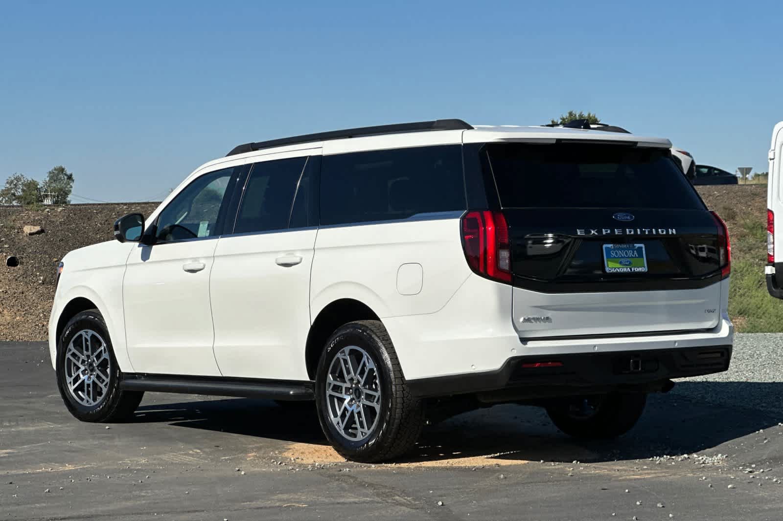 Certified 2025 Ford Expedition Max Active AWD/4WD image 6