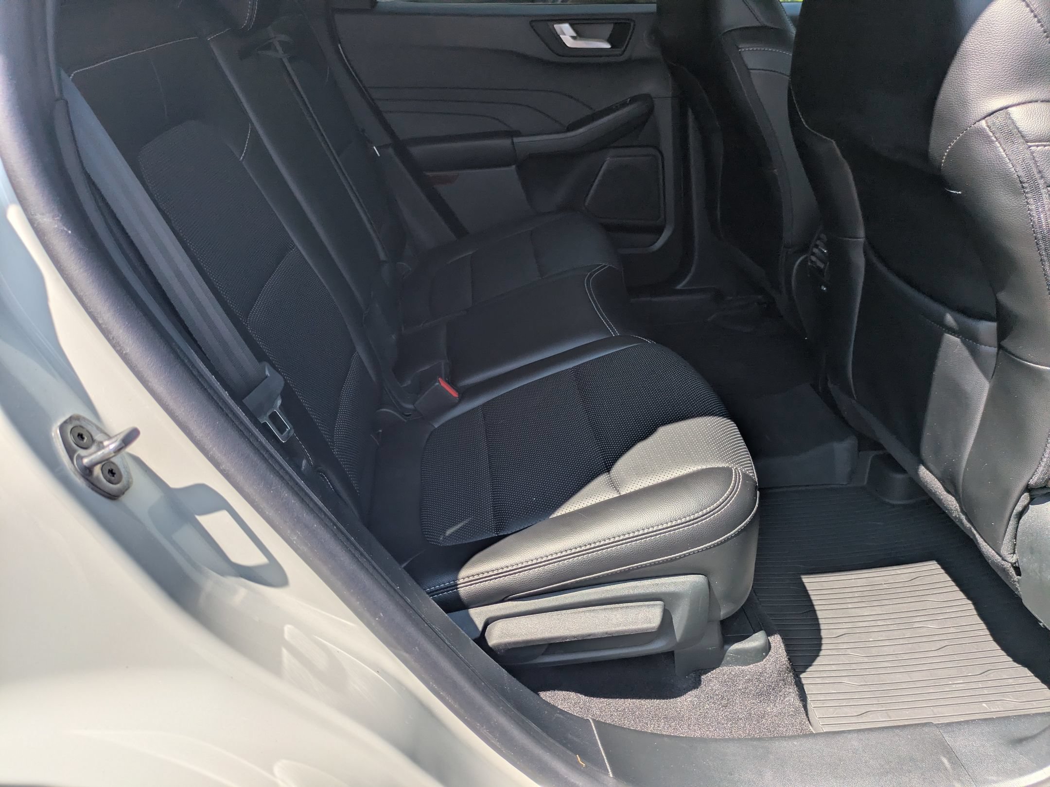 Certified 2022 Ford Escape SEL w/ Technology Package FWD image 38