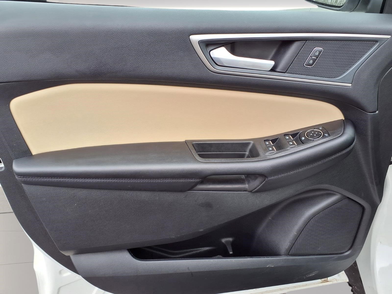 Certified 2024 Ford Edge SEL w/ Convenience Package AWD/4WD image 13