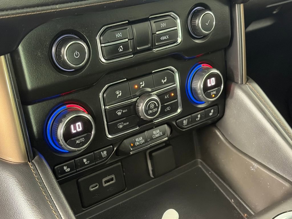 Used 2021 Chevrolet Suburban High Country image 21