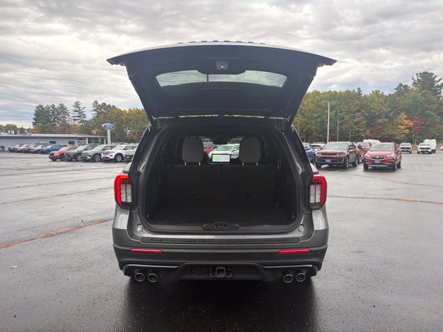 Certified 2025 Ford Explorer ST AWD/4WD image 8