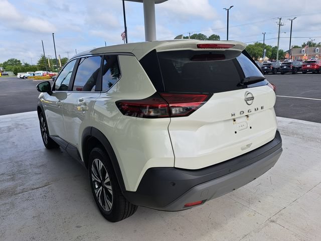 Used 2023 Nissan Rogue SV AWD/4WD image 4