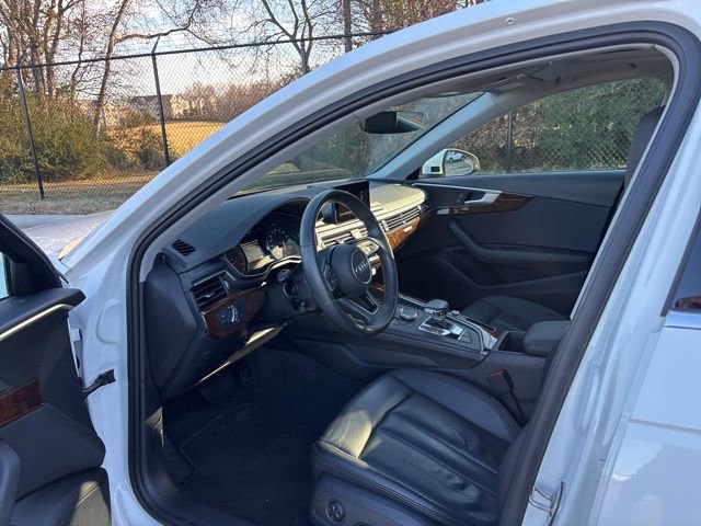 Used 2019 Audi A4 2.0T Premium w/ Convenience Package image 13
