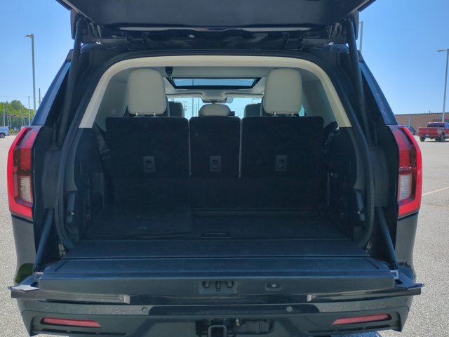 Certified 2025 Ford Expedition Active RWD image 33