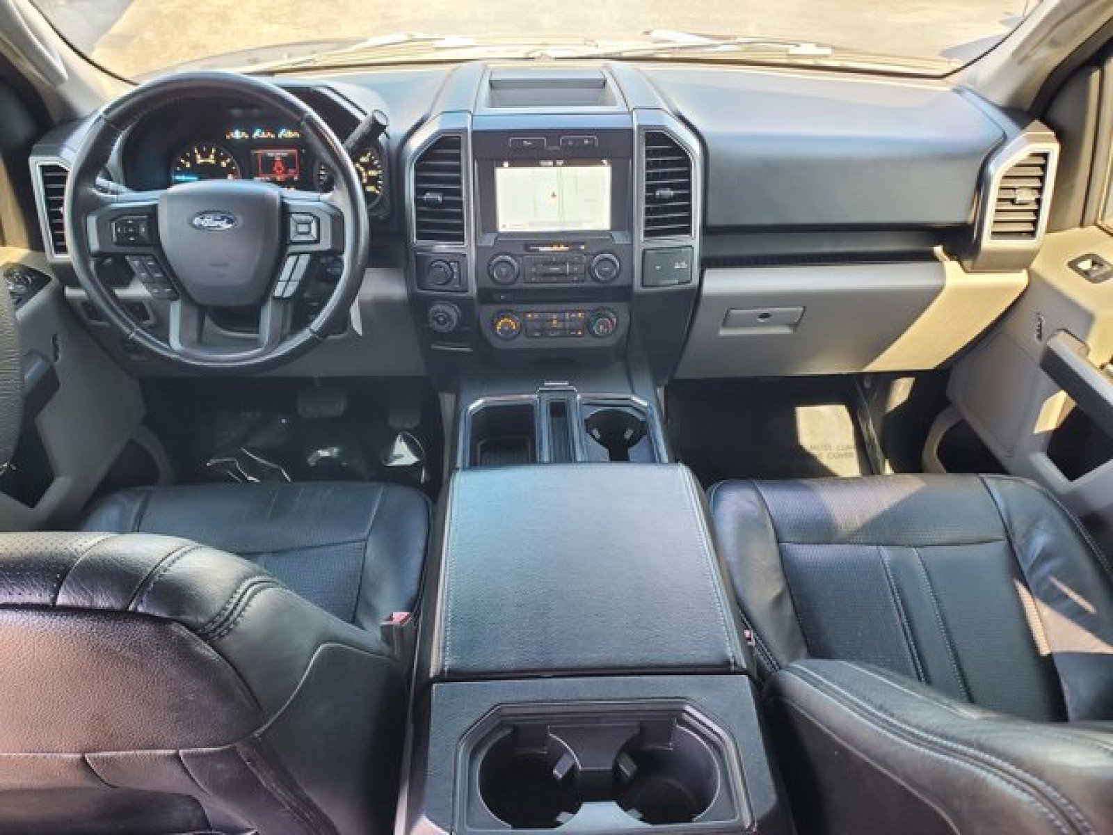 Certified 2018 Ford F150 XLT w/ Equipment Group 302A Luxury image 27