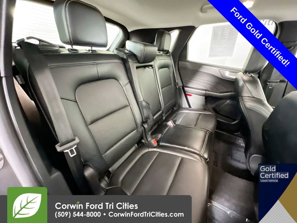 Certified 2025 Ford Escape Platinum image 16