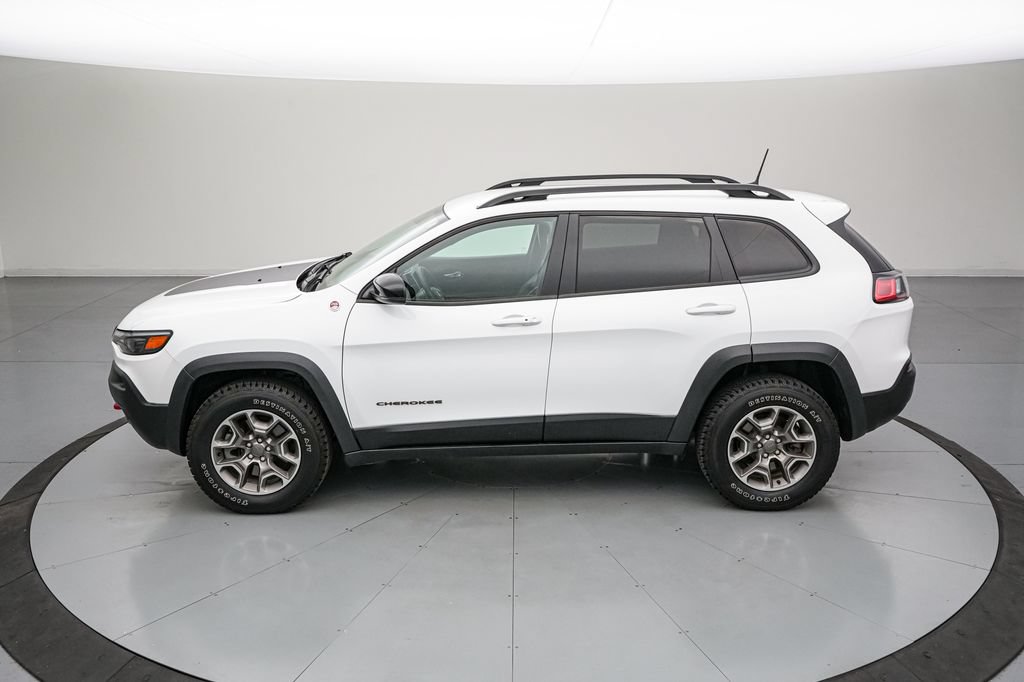 Used 2022 Jeep Cherokee Trailhawk w/ Premium Leather Package AWD/4WD image 7