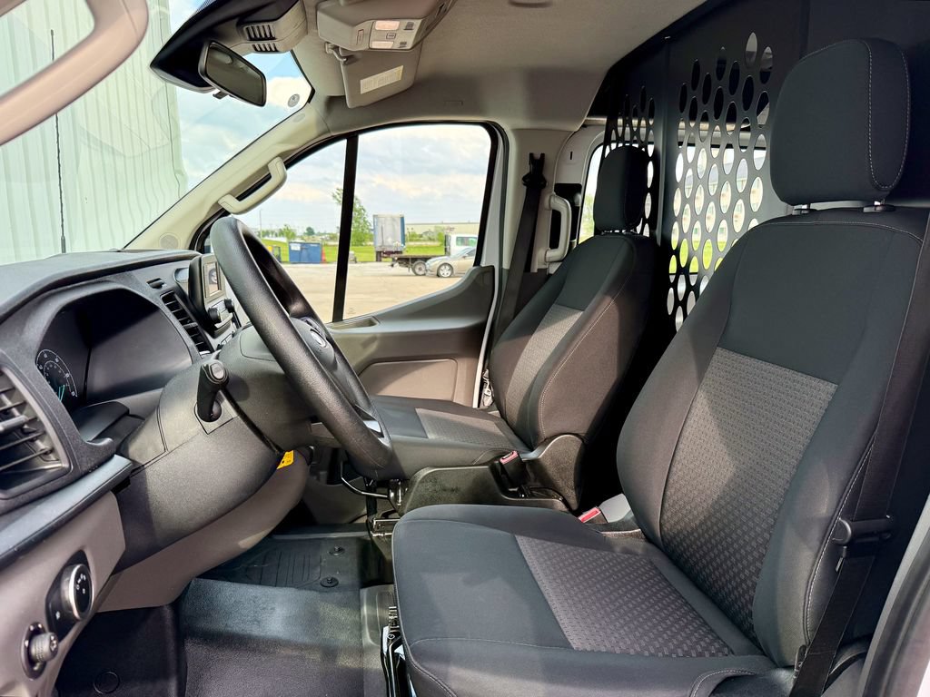 Certified 2025 Ford Transit 250 Low Roof w/ Exterior Upgrade Package RWD image 11