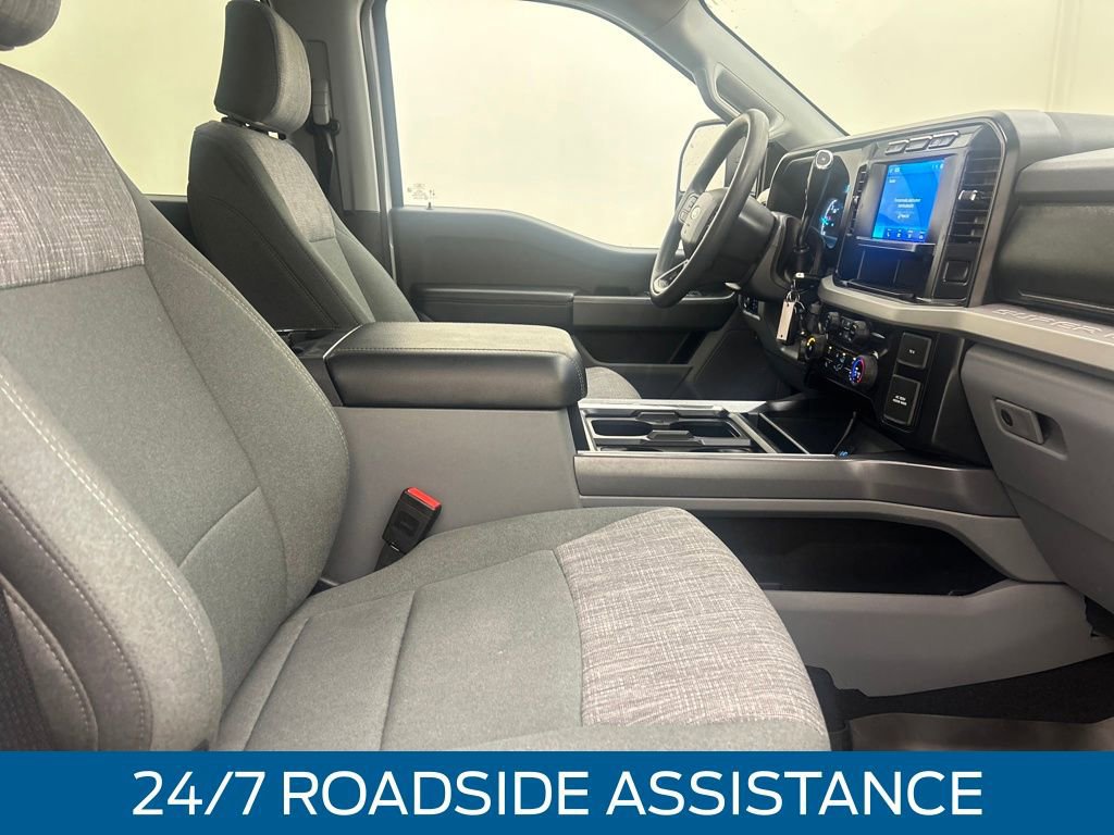 Certified 2024 Ford F250 XLT w/ FX4 Off-Road Package image 18