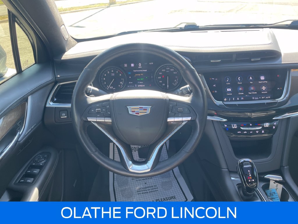 Used 2022 Cadillac XT6 Premium Luxury w/ Platinum Package AWD/4WD image 24