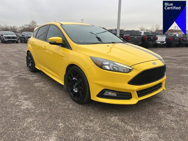 Certified 2017 Ford Focus ST image 1