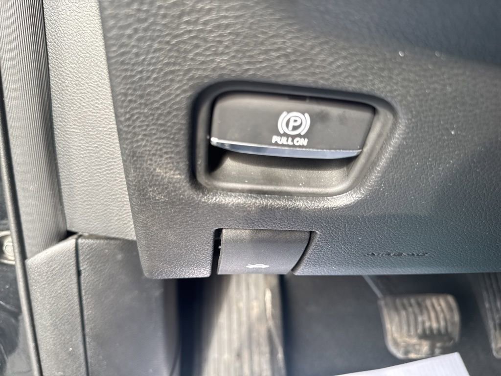 Used 2023 Jeep Grand Cherokee Limited image 29