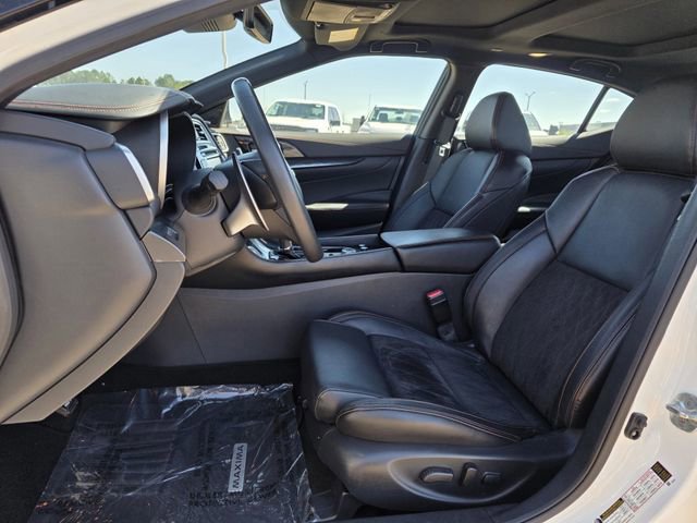 Used 2023 Nissan Maxima SR w/ Sport Mat Group image 12