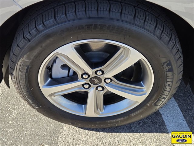 Certified 2024 Ford Edge SEL w/ Convenience Package image 10