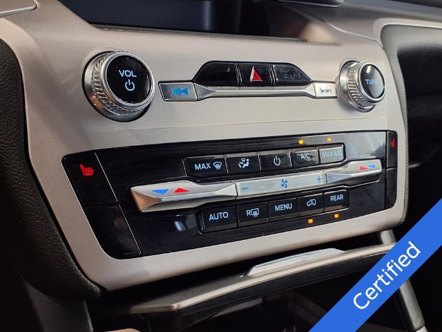 Certified 2024 Ford Explorer XLT AWD/4WD image 13
