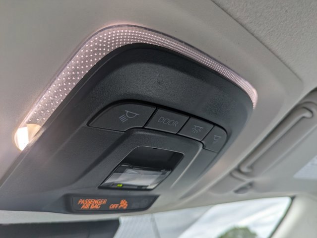 Used 2023 Toyota Corolla LE image 25