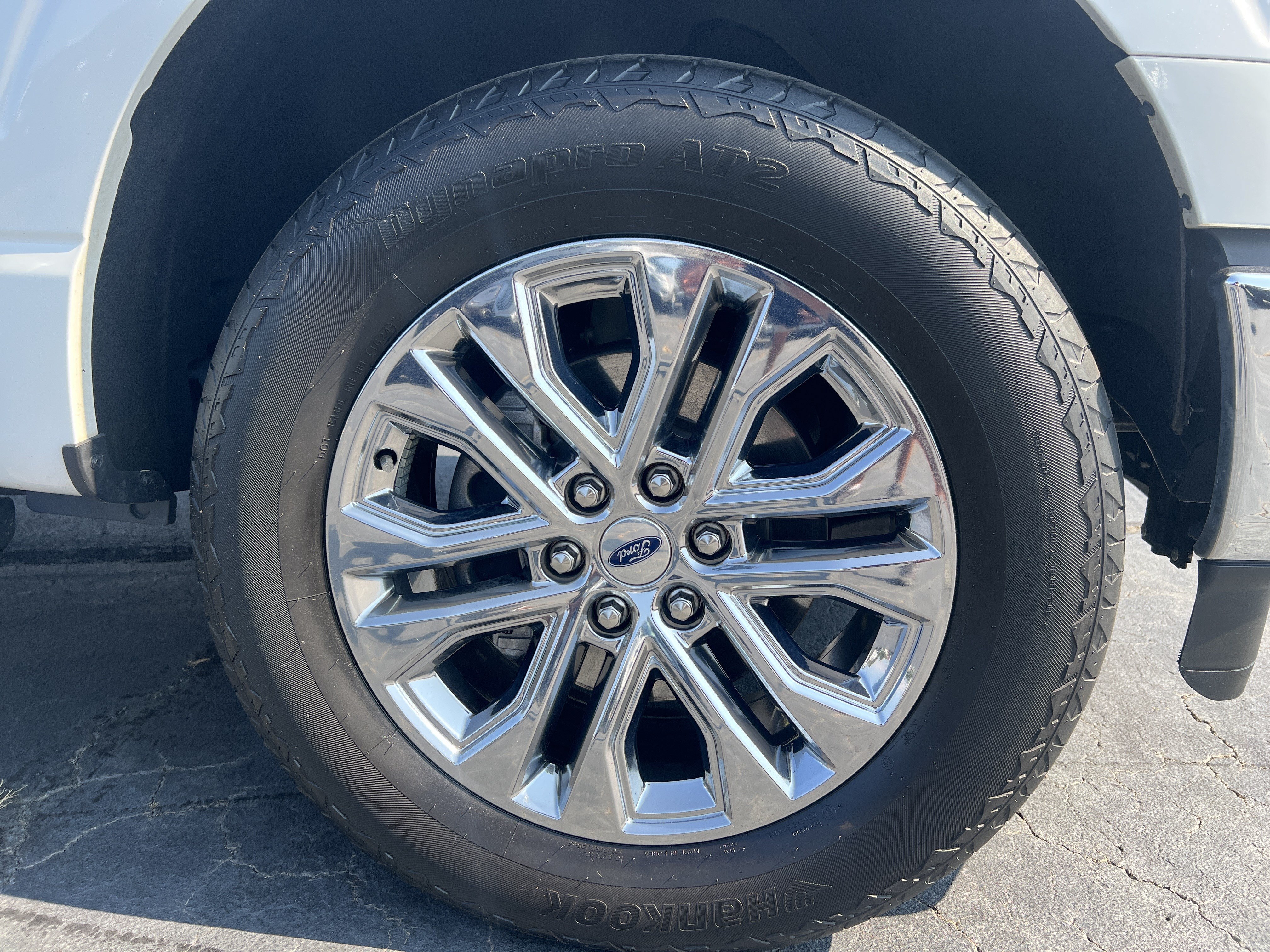 Certified 2024 Ford F150 Lariat w/ FX4 Off-Road Package AWD/4WD image 12