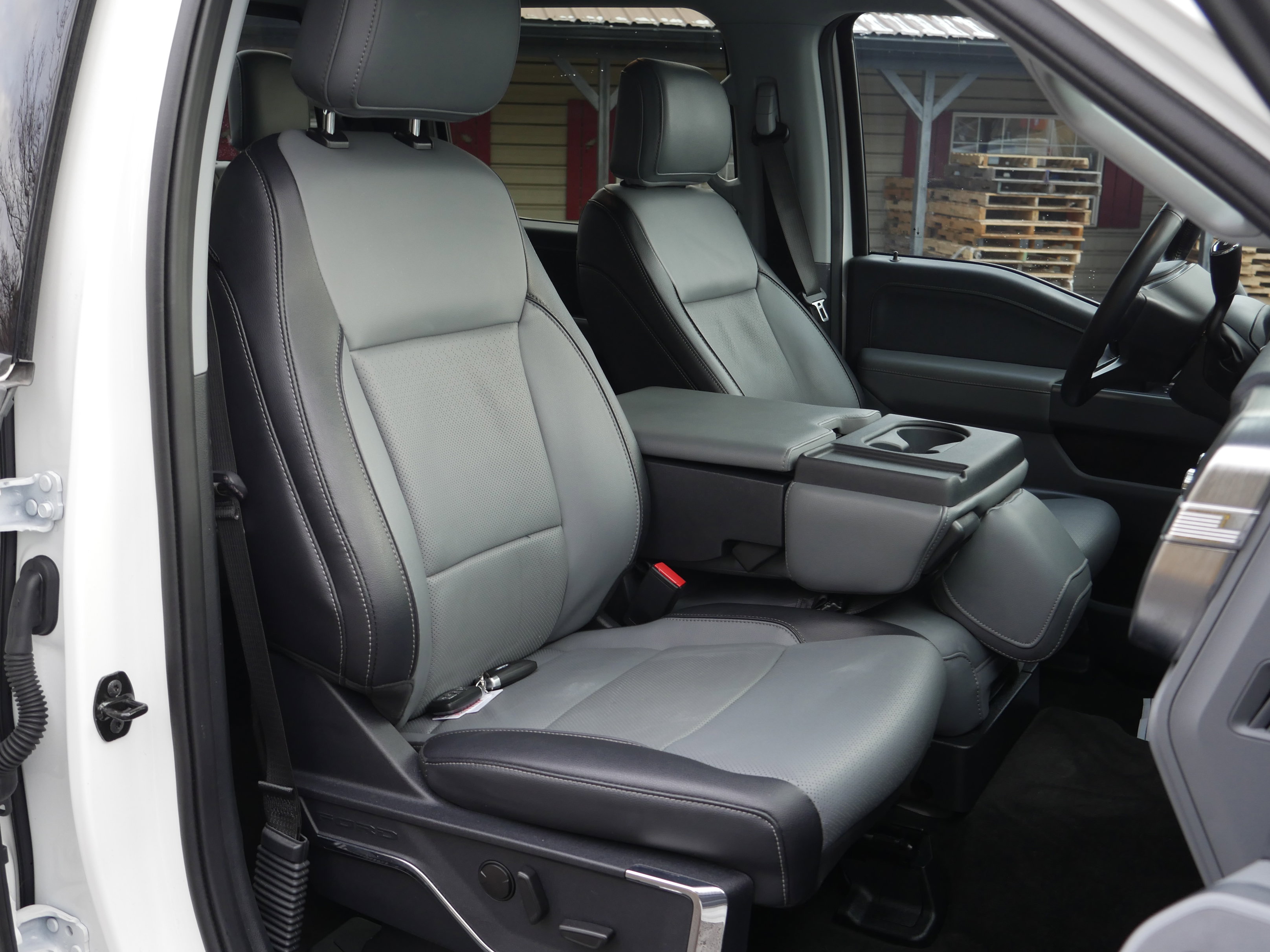 Certified 2022 Ford F150 Lariat w/ Trailer Tow Package image 28