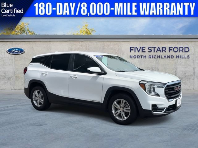 Used 2022 GMC Terrain SLE w/ LPO, Floor Liner Package FWD image 2