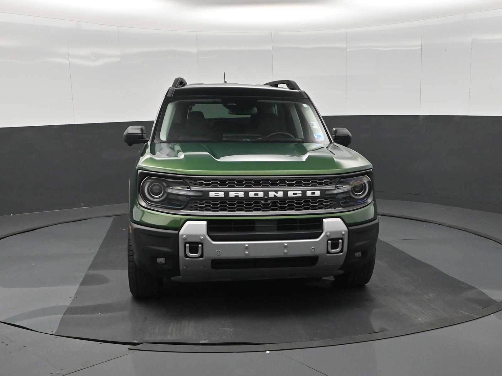 Certified 2025 Ford Bronco Sport Badlands w/ Badlands Tech Package AWD/4WD image 3