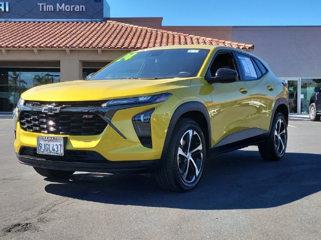 Used 2024 Chevrolet Trax RS FWD image 5