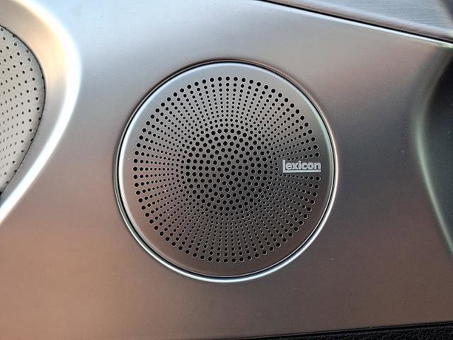 Used 2021 Genesis G70 3.3T image 25