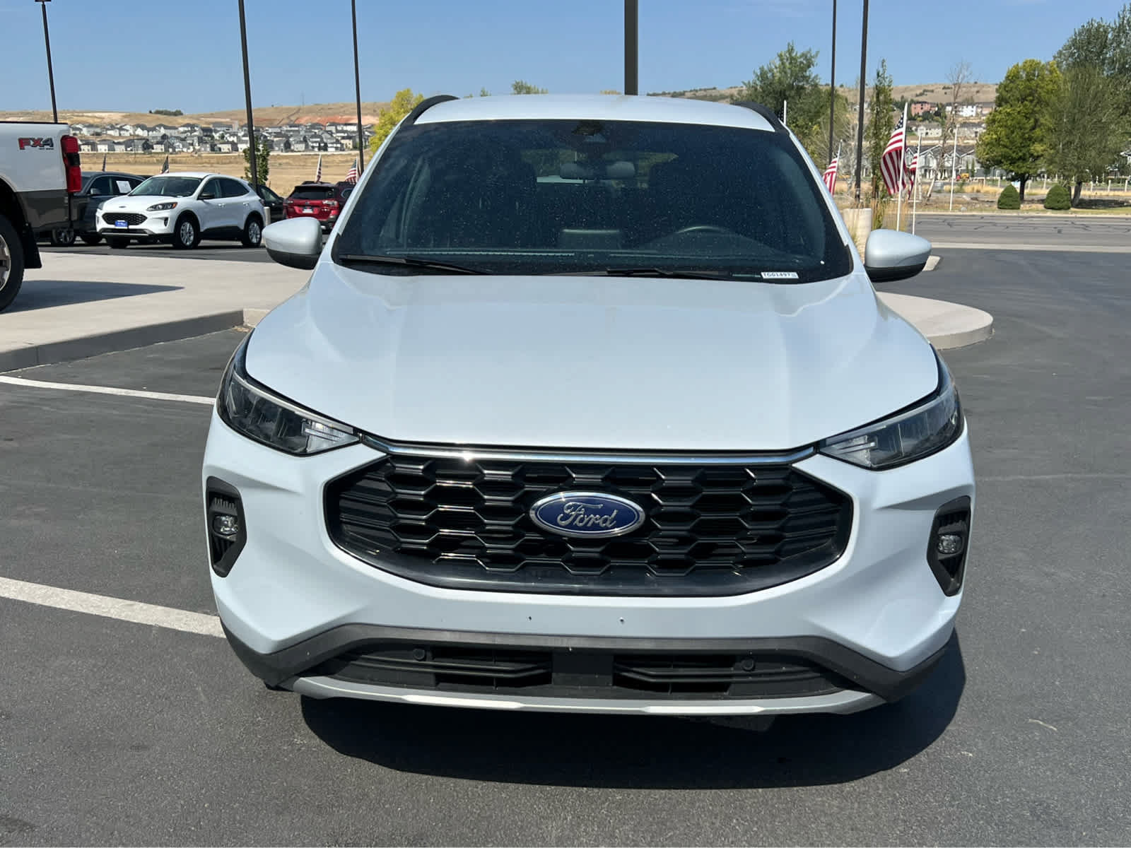 Certified 2025 Ford Escape ST-Line Select AWD/4WD image 3