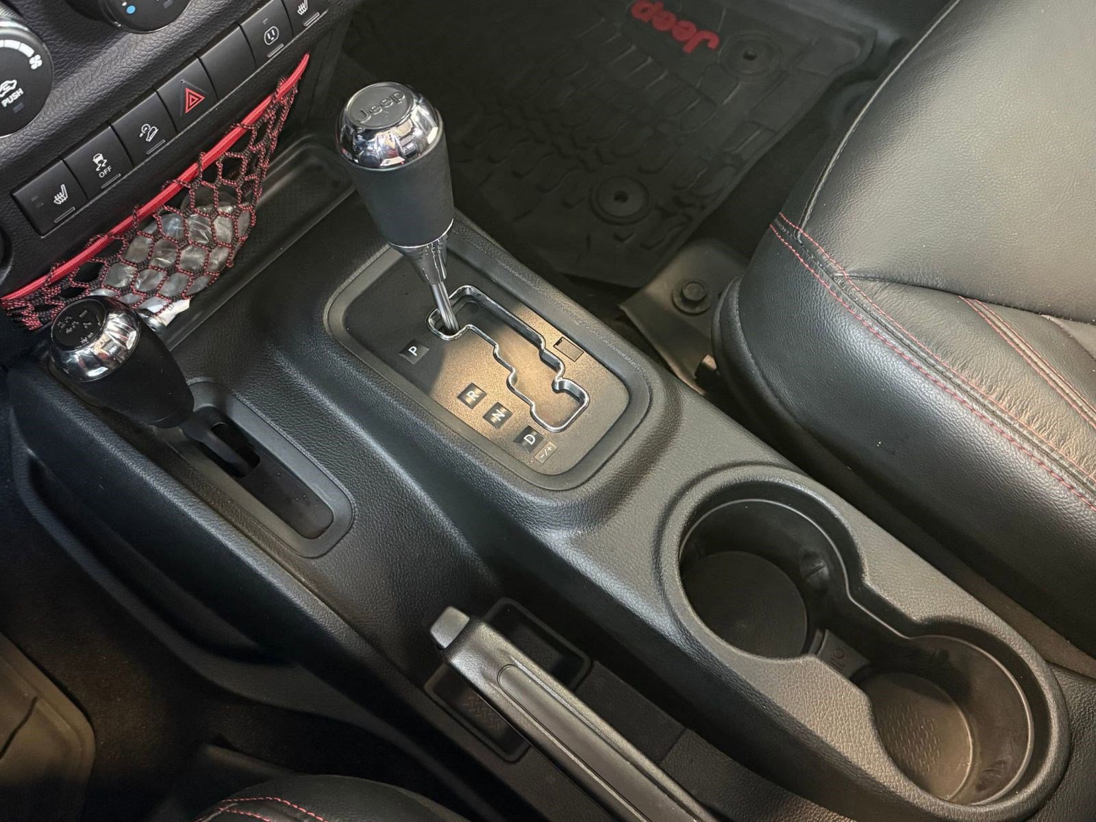 Used 2018 Jeep Wrangler Unlimited Rubicon image 19