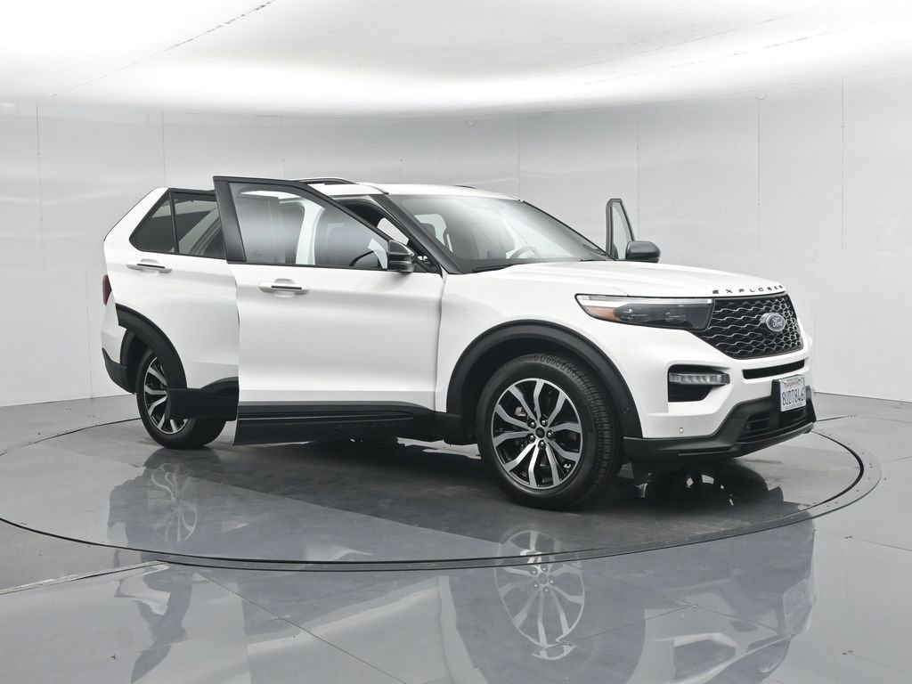 Certified 2020 Ford Explorer ST w/ Premium Technology Package image 58