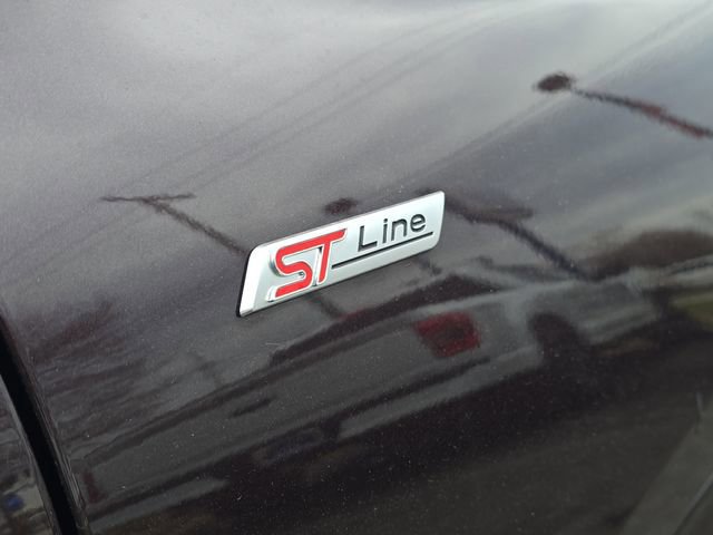 Certified 2023 Ford Escape ST-Line w/ Tech Pack #1 image 6