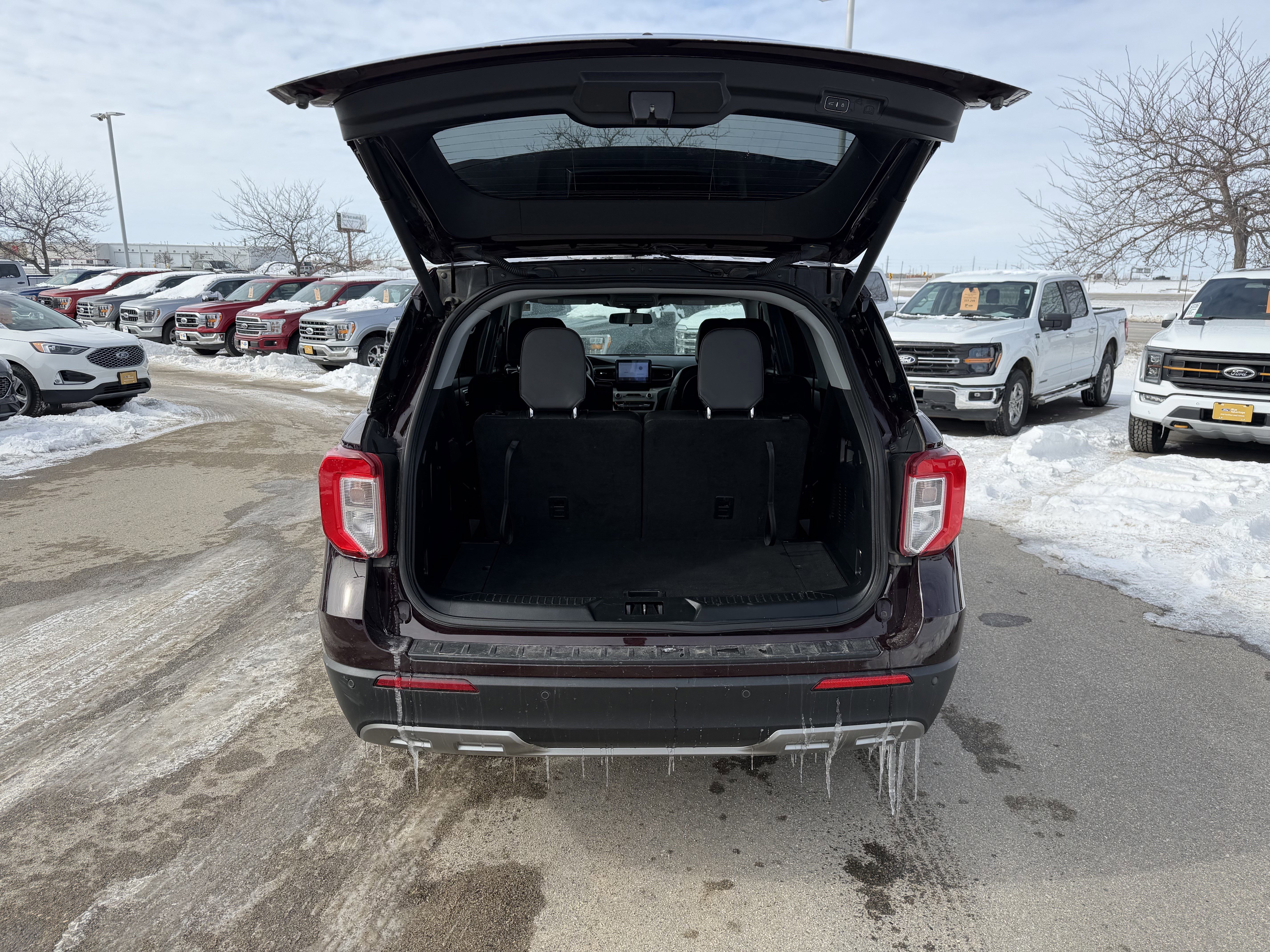 Certified 2023 Ford Explorer XLT w/ Equipment Group 202A image 22