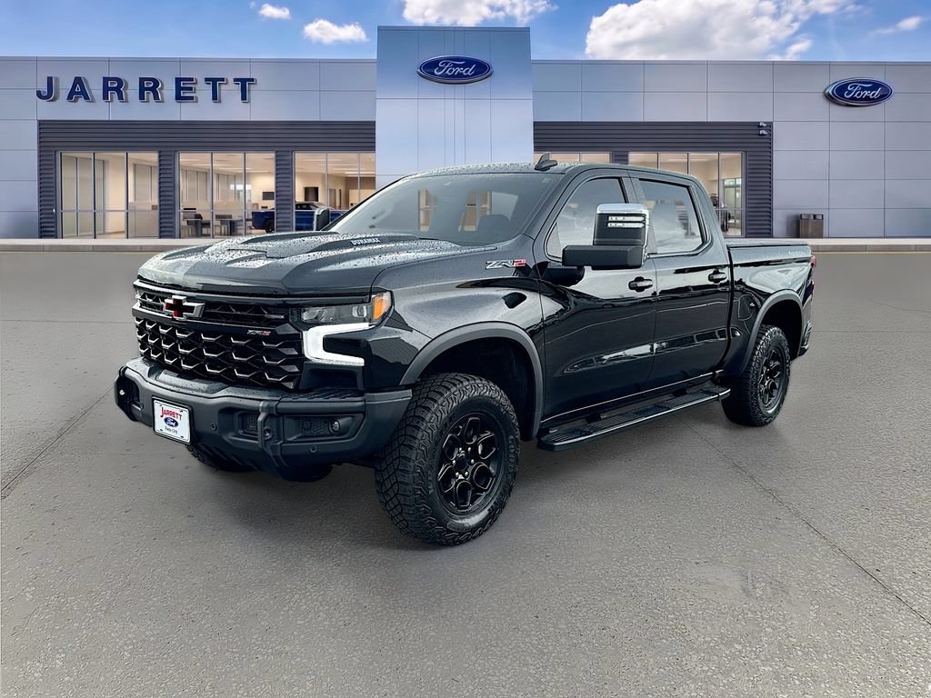 Used 2024 Chevrolet Silverado 1500 ZR2 w/ ZR2 Bison Edition AWD/4WD image 3