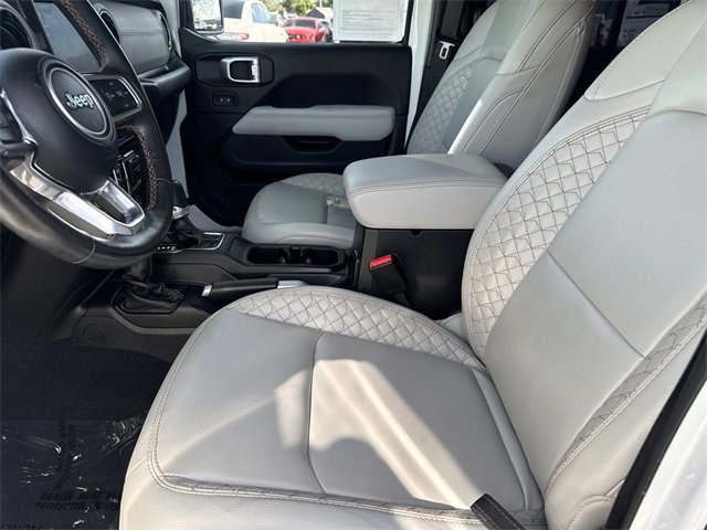 Used 2021 Jeep Wrangler Unlimited Sahara image 22