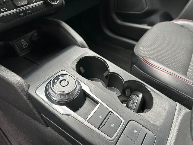 Certified 2025 Ford Escape ST-Line FWD image 14