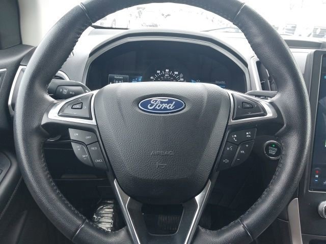 Certified 2024 Ford Edge SEL image 18