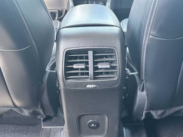 Certified 2024 Ford Escape Platinum AWD/4WD image 20