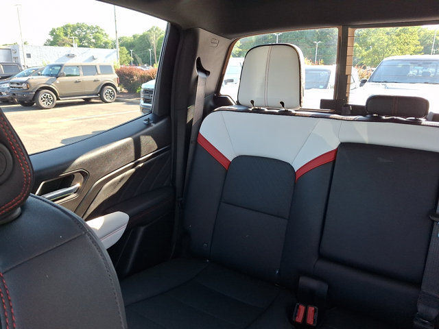 Used 2024 GMC Canyon AT4X AWD/4WD image 16